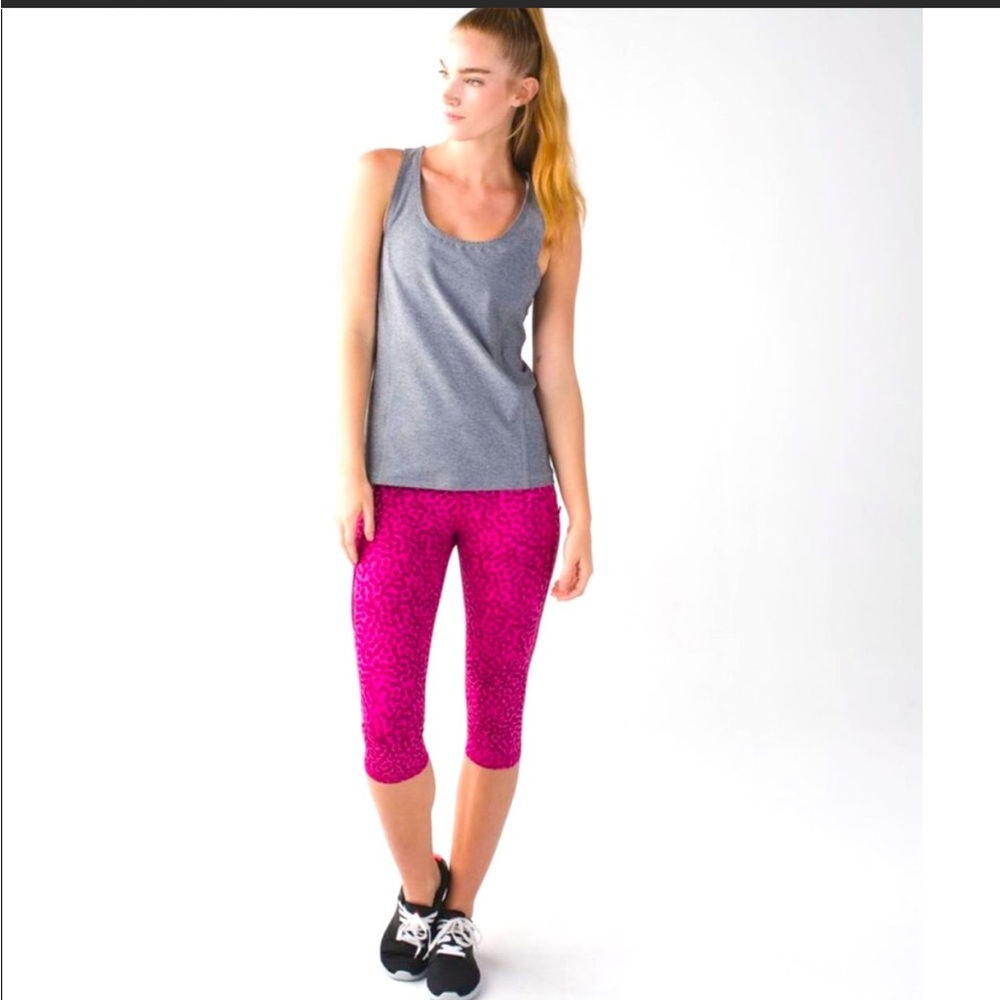 Lululemon pink leopard Run speed crops